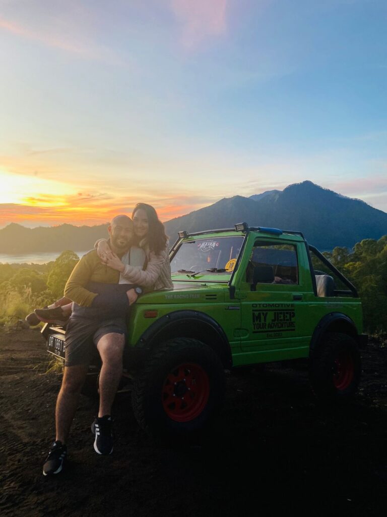 Sunrise Jeep Tour